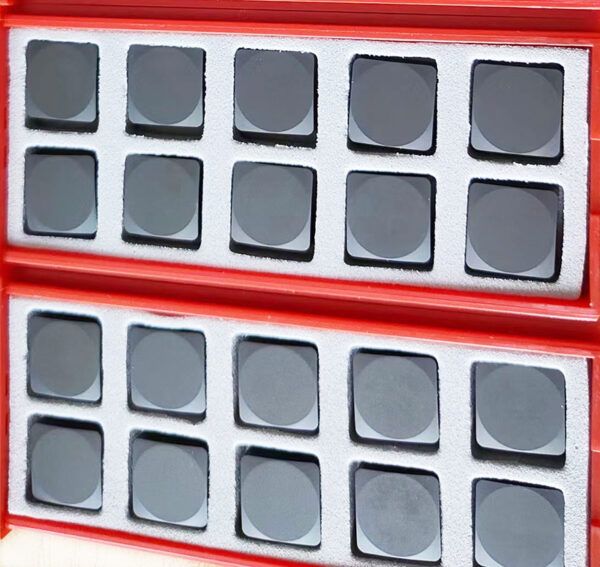 Solid CBN Inserts
